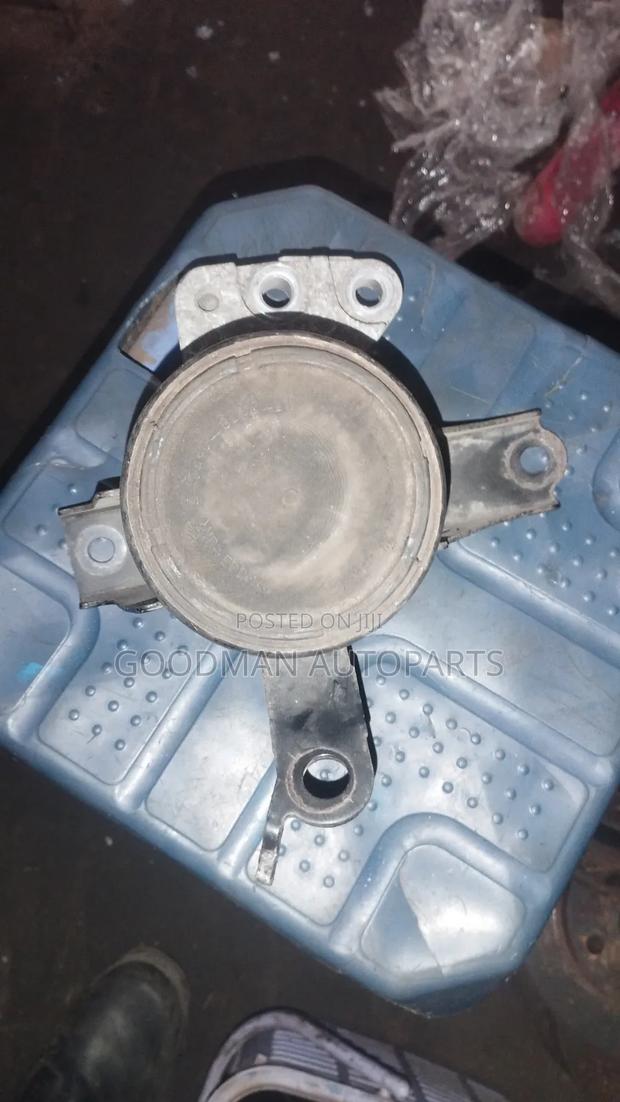 Fielder New Model 165/161 Engine Mount - thumbnail 2