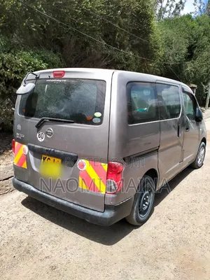 Nissan NV200 2009 Gray