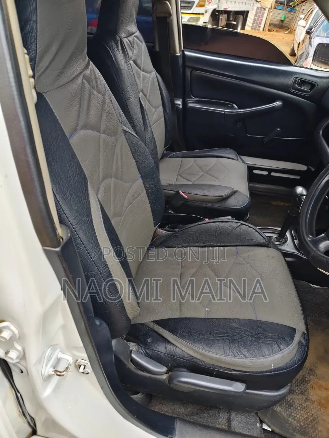 Nissan NV200 2009 Gray
