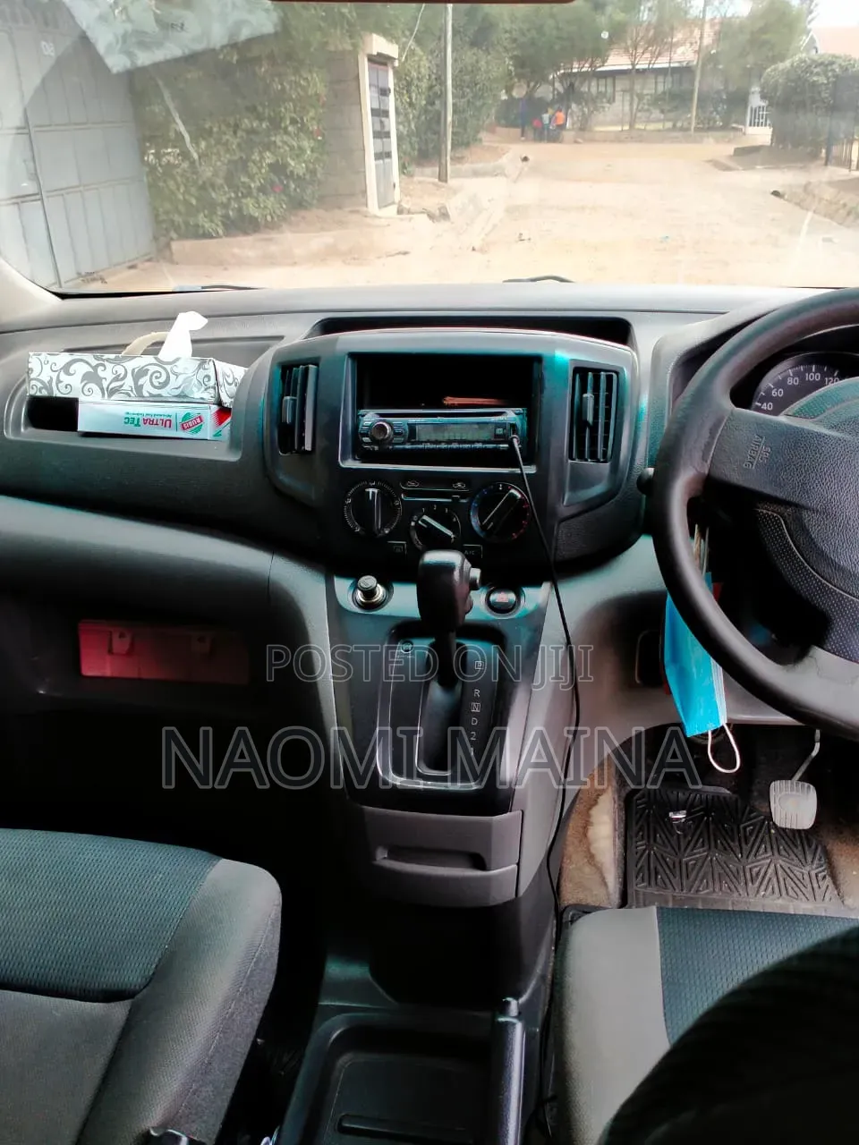 Nissan NV200 2009 Gray