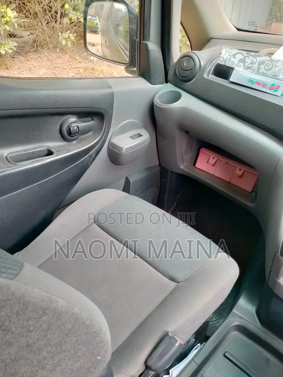 Nissan NV200 2009 Gray