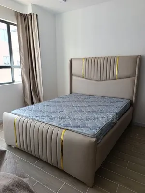 5x4 Strong Chester Bed With a Nice Gold Lipping Decorations