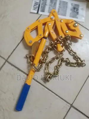 Chain Strainer for Farm and Perimeter Fencing.