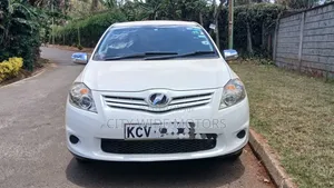Toyota Auris 2012 White
