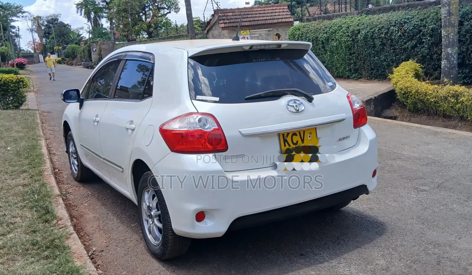 Toyota Auris 2012 White