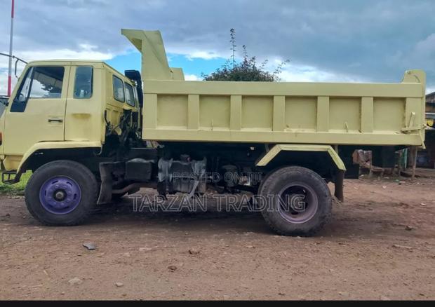Isuzu FVR 13 Intact Tipper - thumbnail 2
