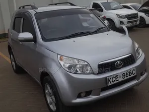 Toyota Rush 2008 Silver
