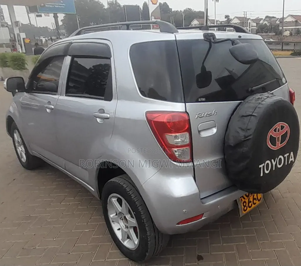 Toyota Rush 2008 Silver