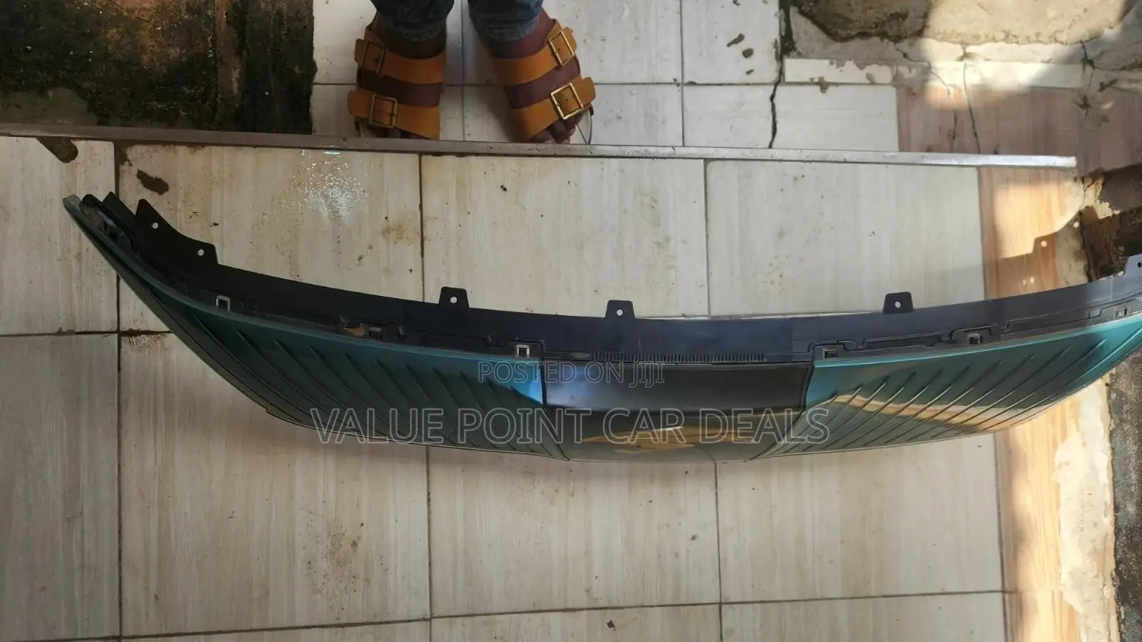Toyota Harrier Grill