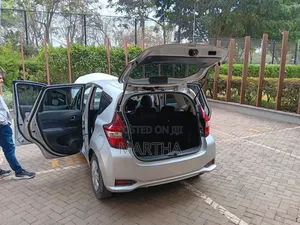 Nissan Note 2017 Silver