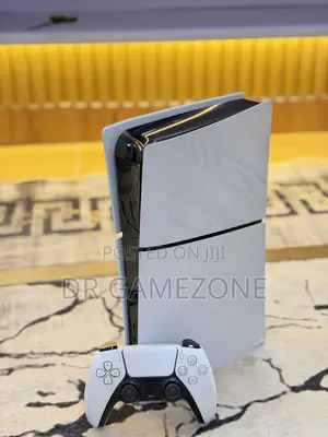 PlayStation 5 Slim Digital 1tb + 1 Controller