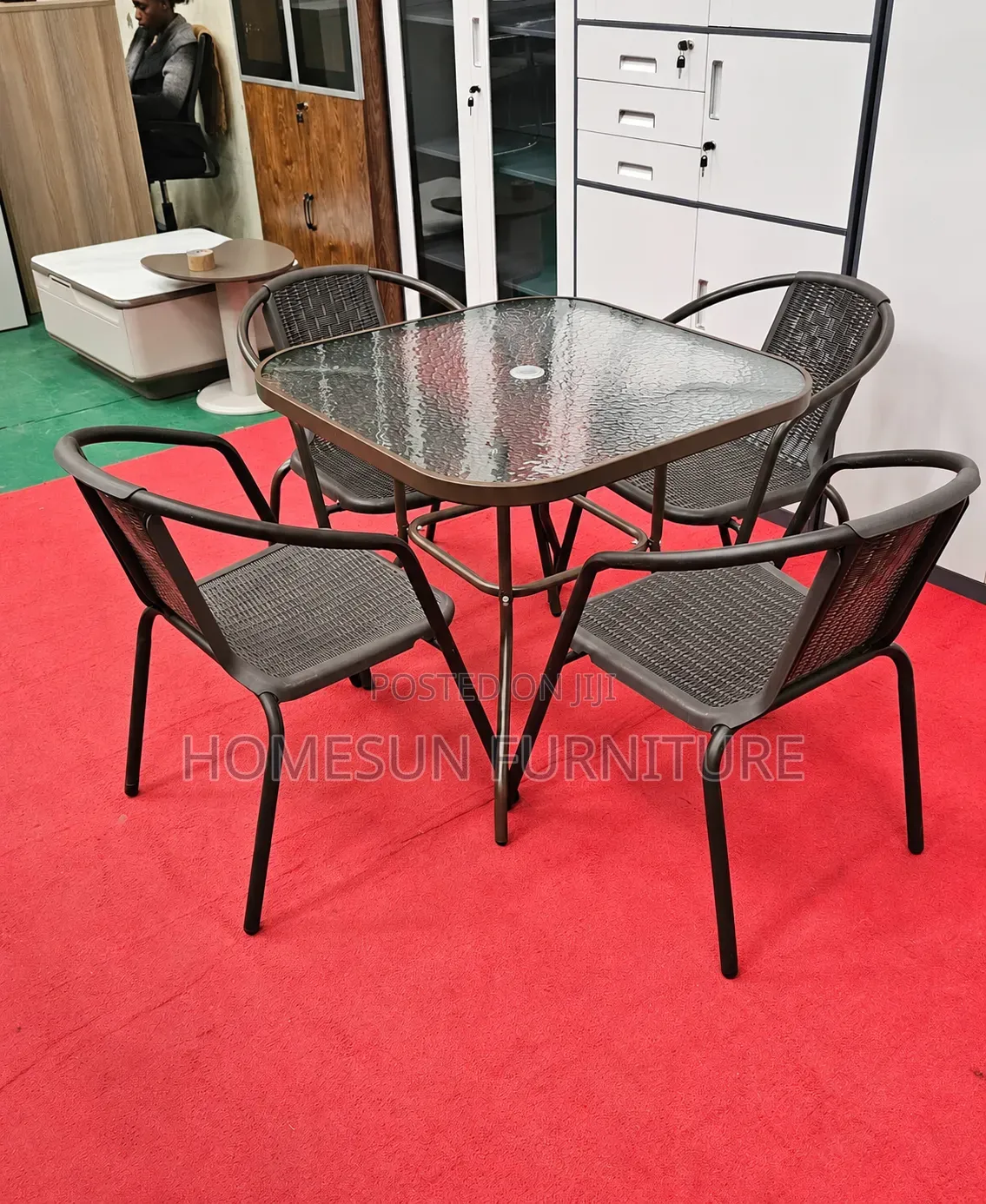 Outdoor Dining Table Set With 4 Woven Chairs