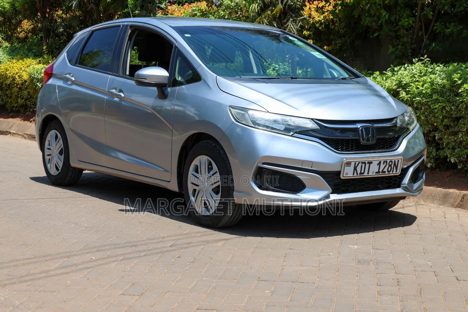 Honda Fit 2017 Silver