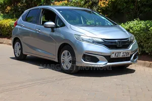 Honda Fit 2017 Silver