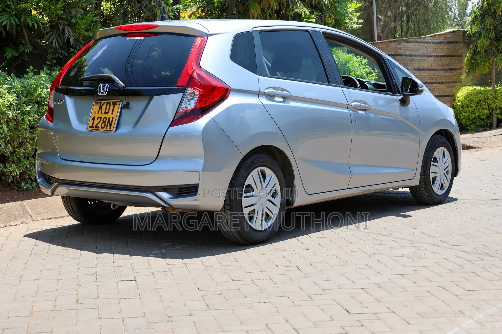 Honda Fit 2017 Silver