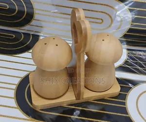 Salt Pepper Shaker Spice Table Top Shaker