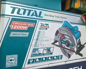 Total 1200W Electric Circular Saw