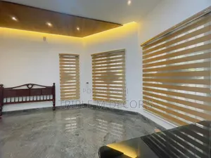 Light Filtering & Room Darkening Horizontal Blinds