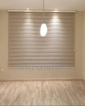 Sun Blocking Horizontal Window Blinds – Energy Efficient