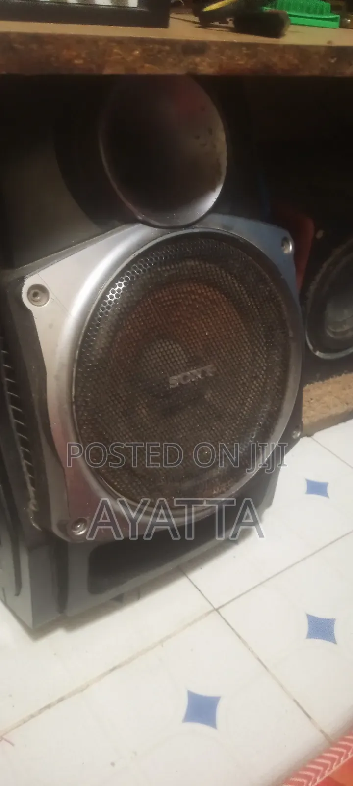 Sonypeaker