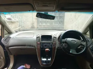 Toyota Harrier 3.0 V6 2001 Silver