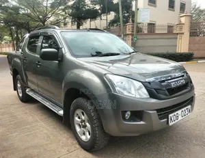 Isuzu D-MAX 2022 Gray