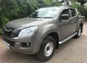 Isuzu D-MAX 2022 Gray