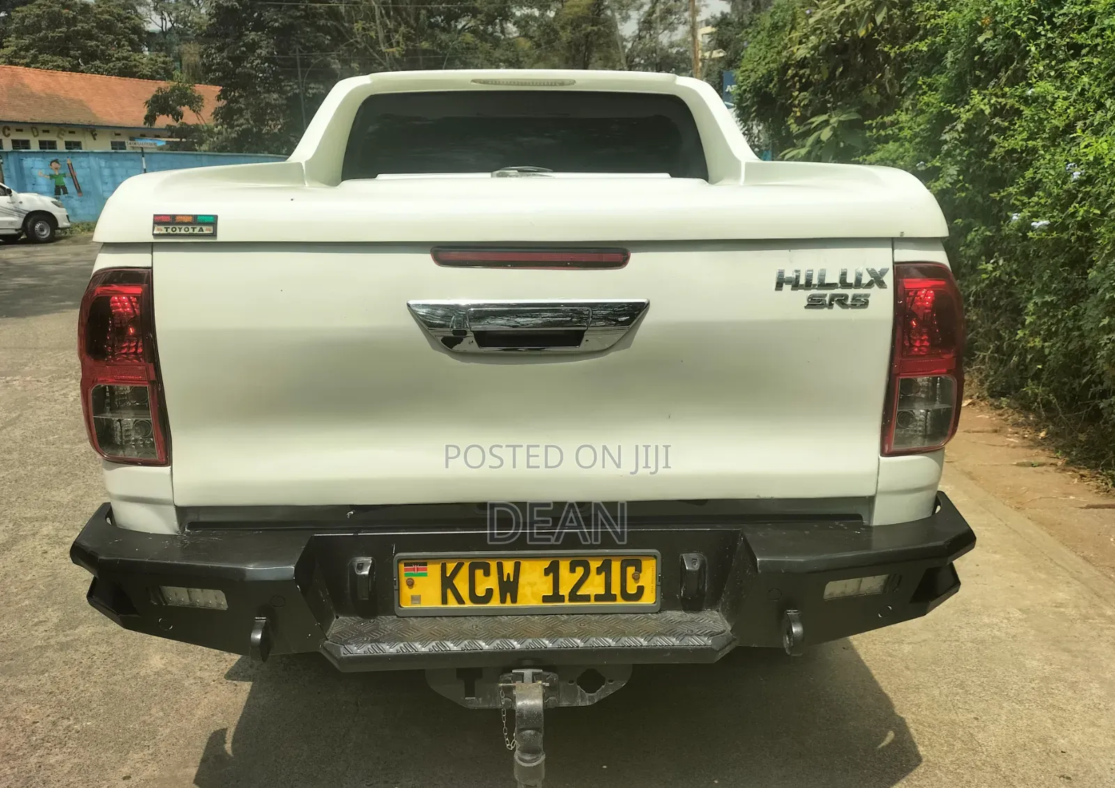 Toyota Hilux 2018 White