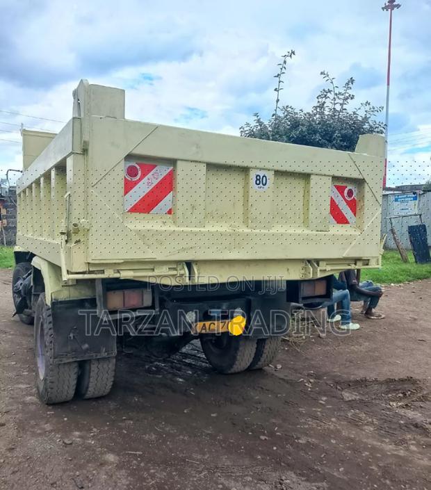 Isuzu FVR 13 Intact Tipper - thumbnail 5