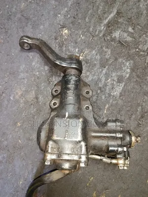 Nissan Patrol Y61 Steering Box 
