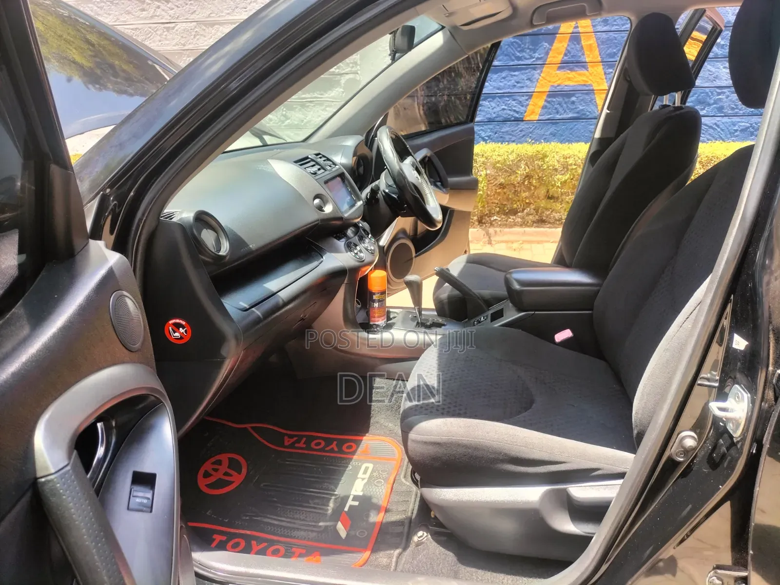 Toyota Vanguard 2011 Black