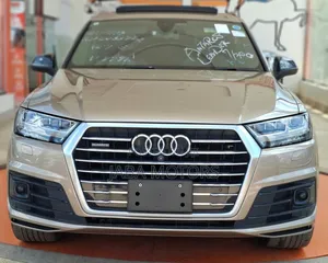 Audi Q7 2019 Gray