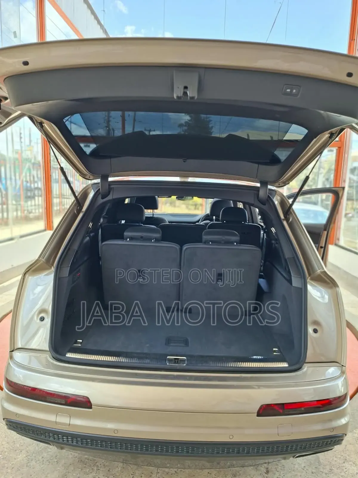 Audi Q7 2019 Gray