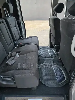 Honda Stepwgn 2012 Silver