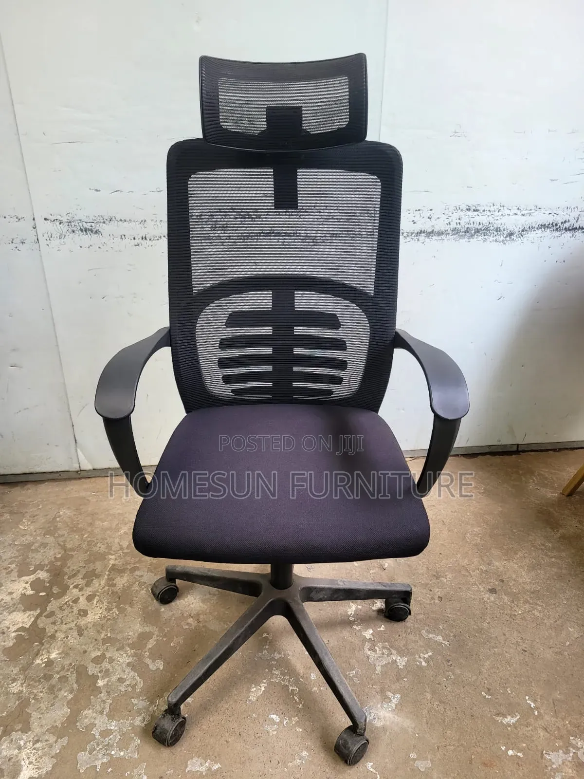 Ergonomic Mesh Office Chair With Headrest