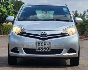 Toyota Ractis 2011 Gray