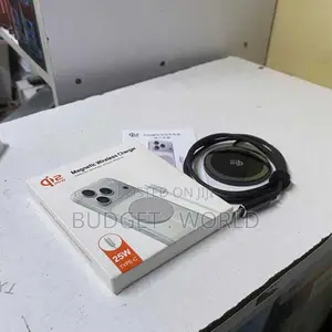 Type-C Qi2 Magnetic Wireless Charger - Q12 Wireless Design