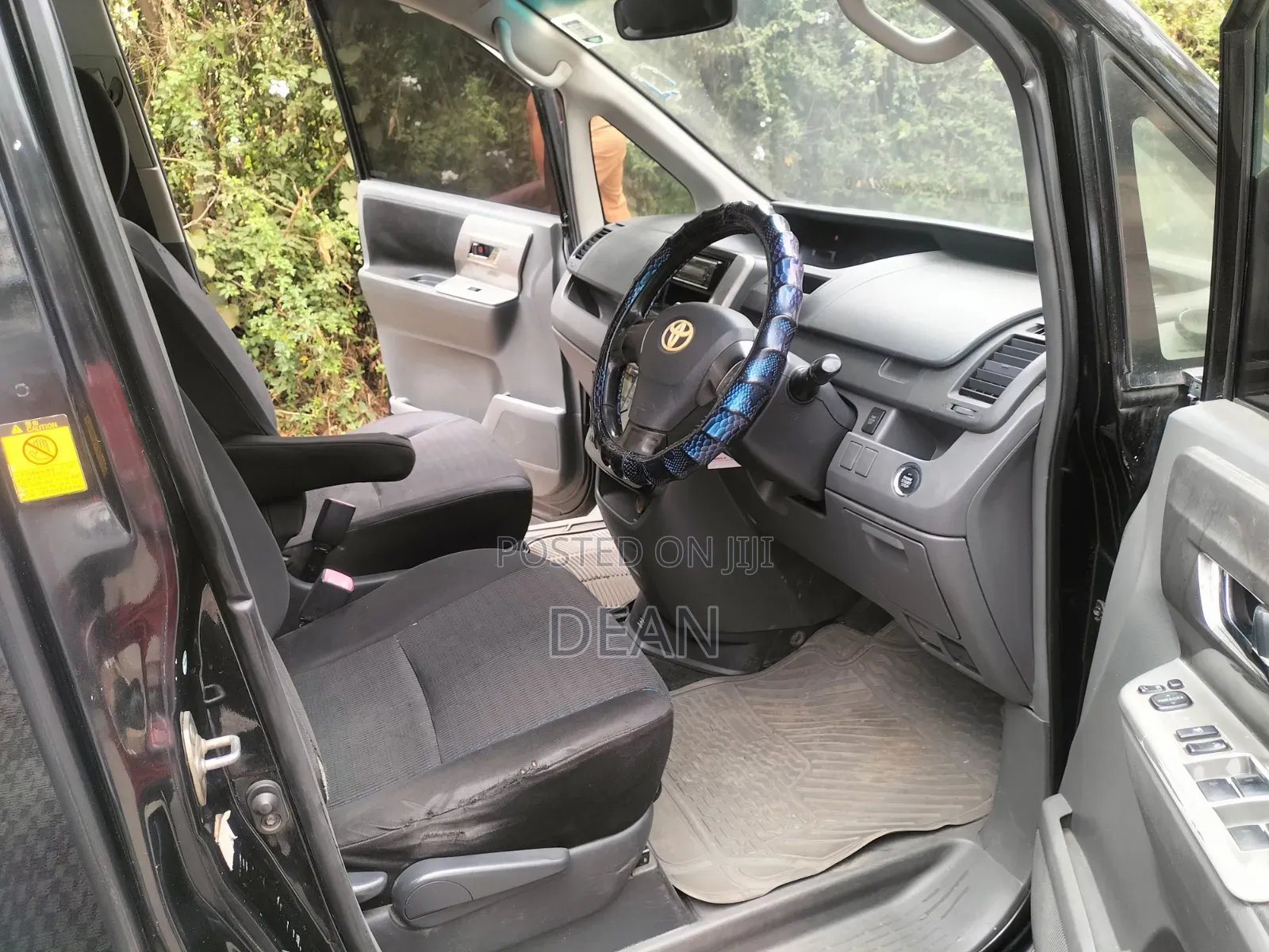 Toyota Voxy 2009 Black