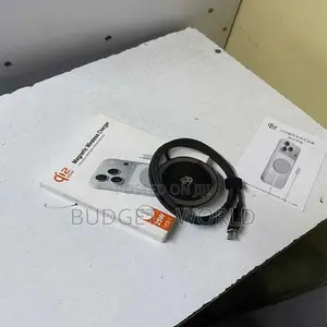Lightweight Type-C Q12 Wireless Charger With Non Overheating Design