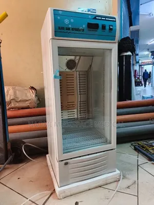 Digital 120L Blood Bank Refrigerator