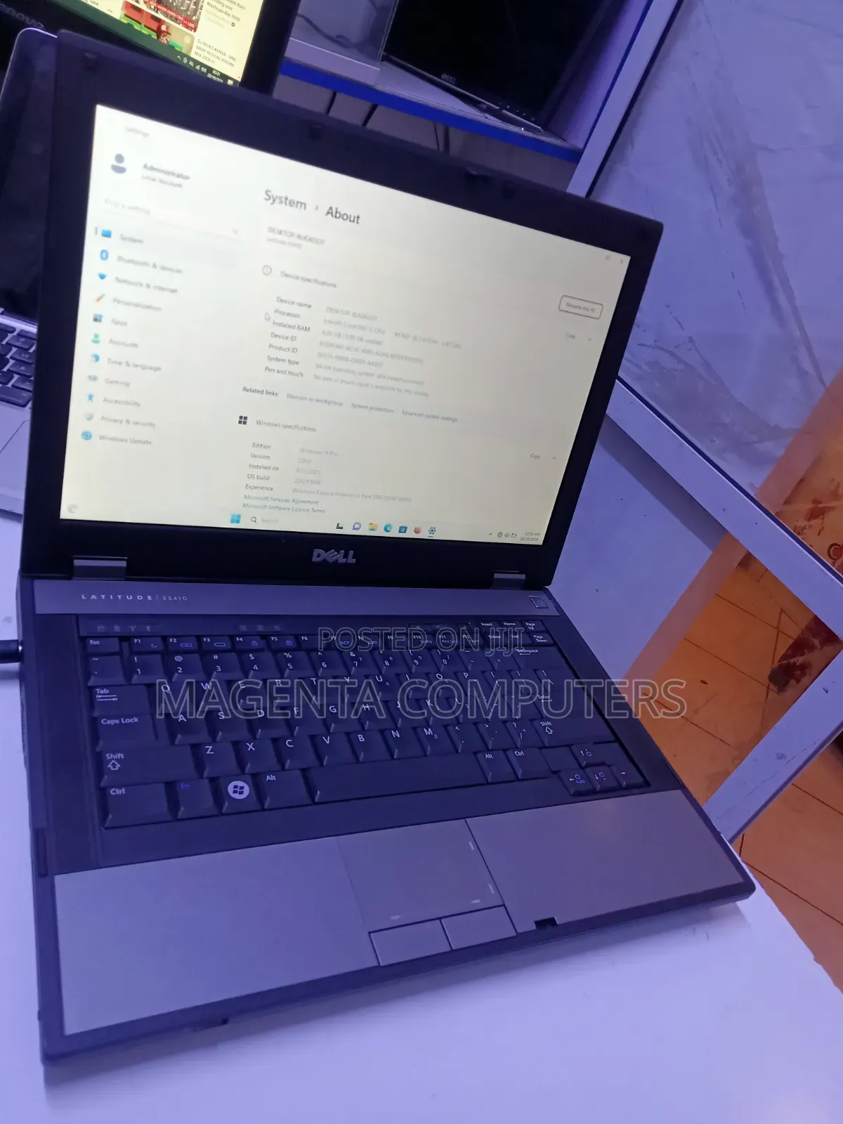 Laptop Dell Latitude E5410 4GB Intel Core i5 HDD 250GB