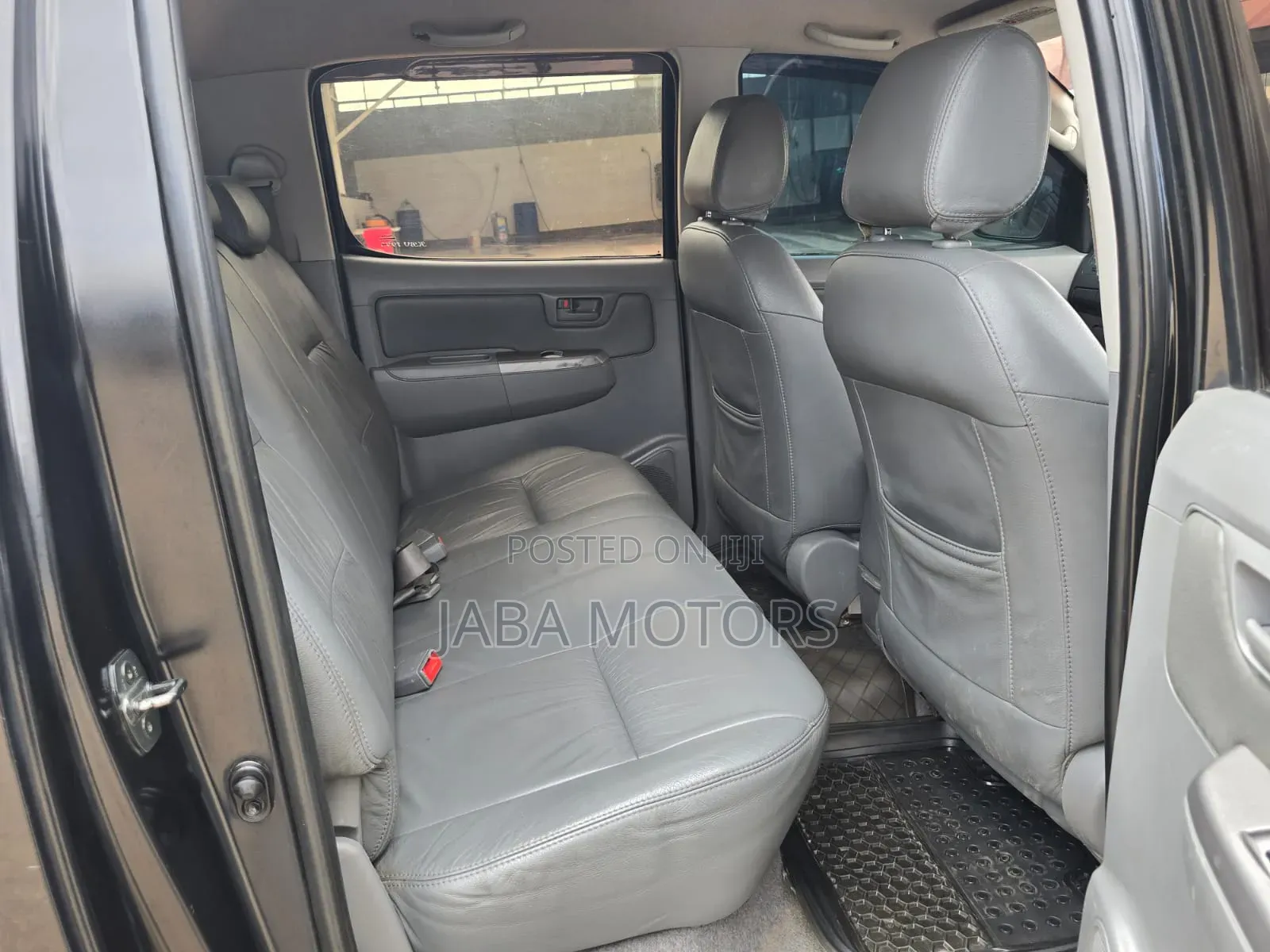 Toyota Hilux 2007 Black
