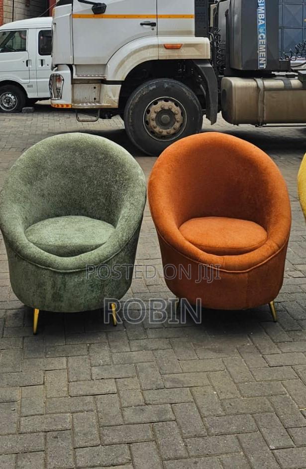 Premium Modern Velvet Accent Chairs - thumbnail 2