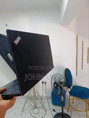 Laptop Advent 16GB Intel Core i5 SSD 500GB