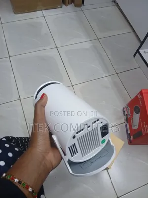 Compact HY300 Pro Ultra Projector
