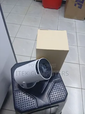 Compact HY300 Pro Ultra Projector