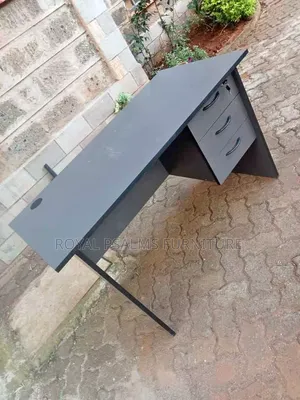 Modern 1.2m Grey Office Desk With 3 Drawers & Lock