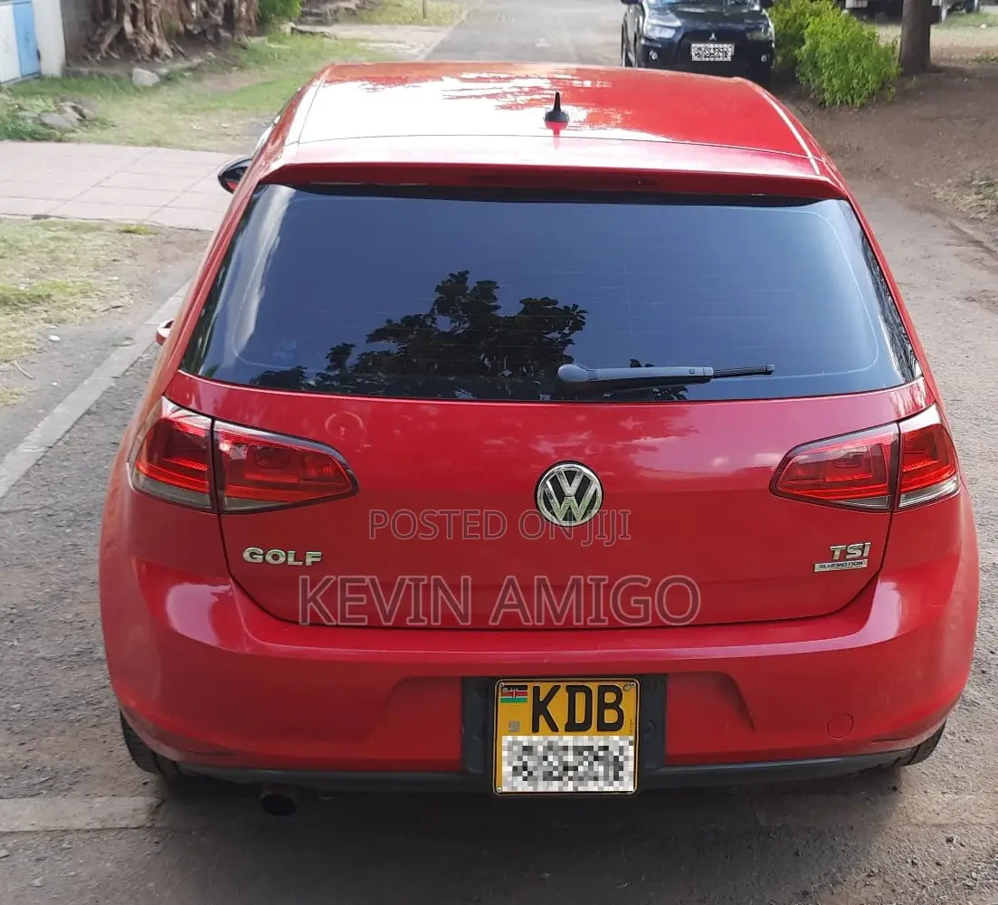 Volkswagen Golf 2014 Red
