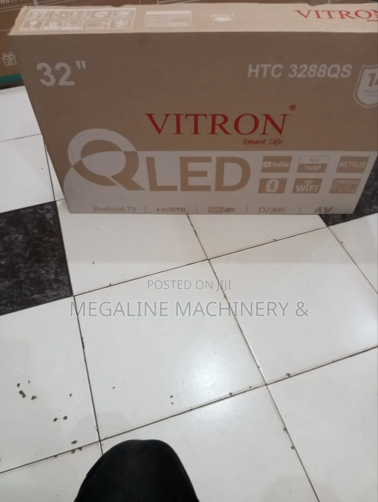 Vitron TV 32" Smart Qled