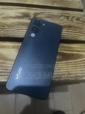 Vivo Y04 128 GB Blue